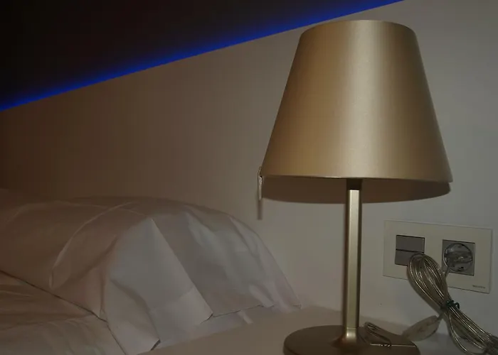 考齐里阿特佩特旅舍 *